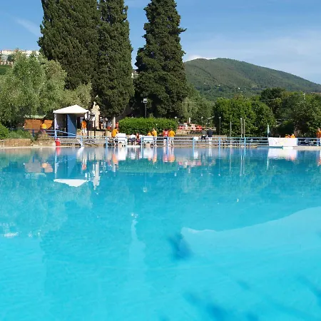 База отдыха Villaggio Turistico Il Fontino